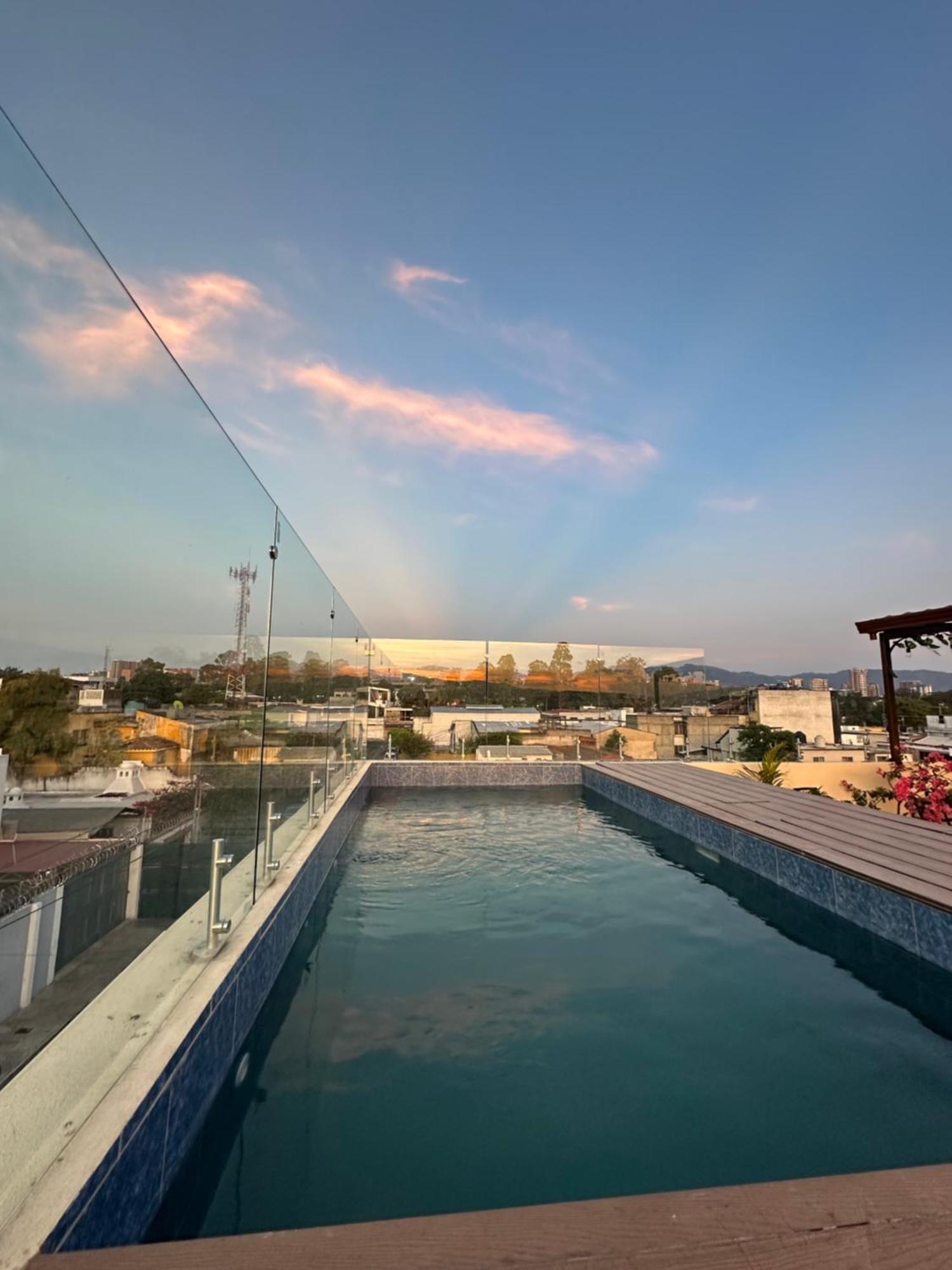 Sky Garden Hotel Guatemalaváros Kültér fotó